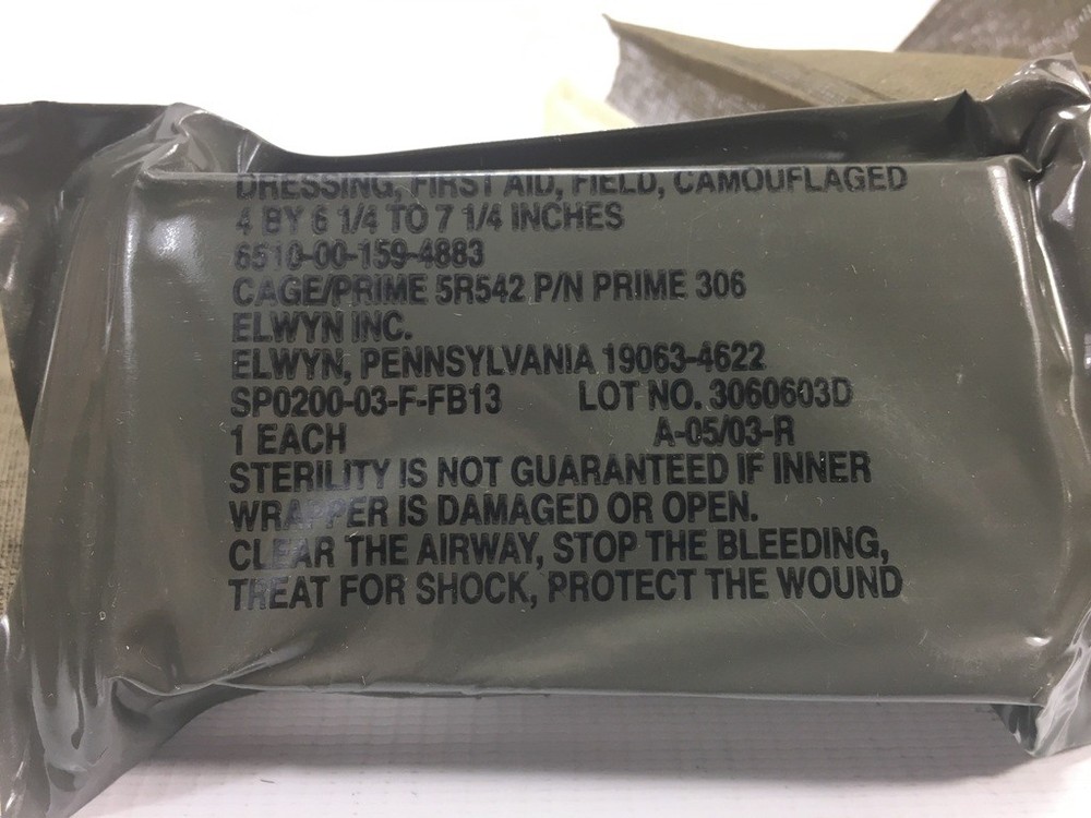 US Individual First Aid Dressing Camo
