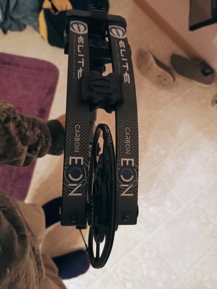 ELITE CARBON EON BOW 60# Left hand - slate gray w/rest