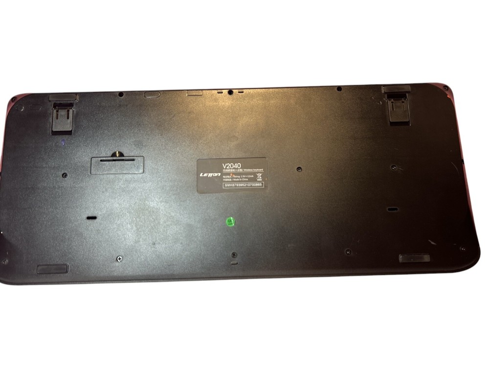 Letton Model V2040 Keyboard