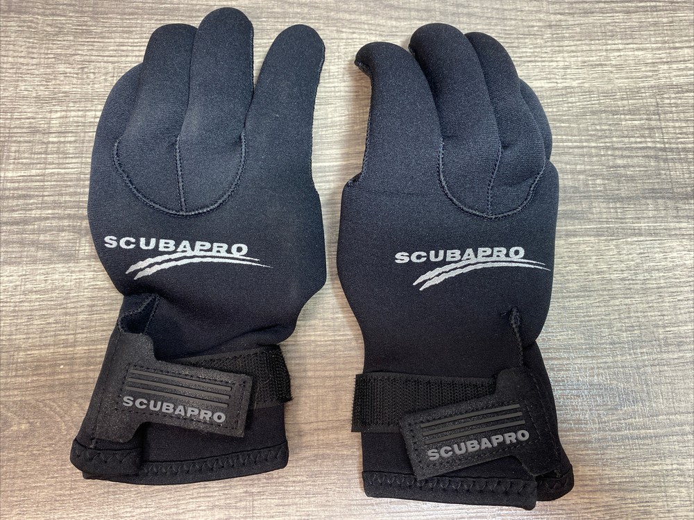 Scuba Pro Glove Size Medium