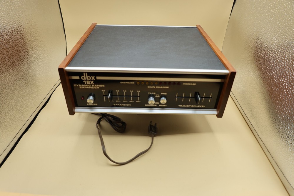 DBX 1BX Dynamic Range Expander- Newton, MA. Dut's Deals