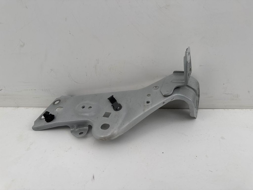 Mazda MX-30 2021 Left Bracket Fender BCE35903