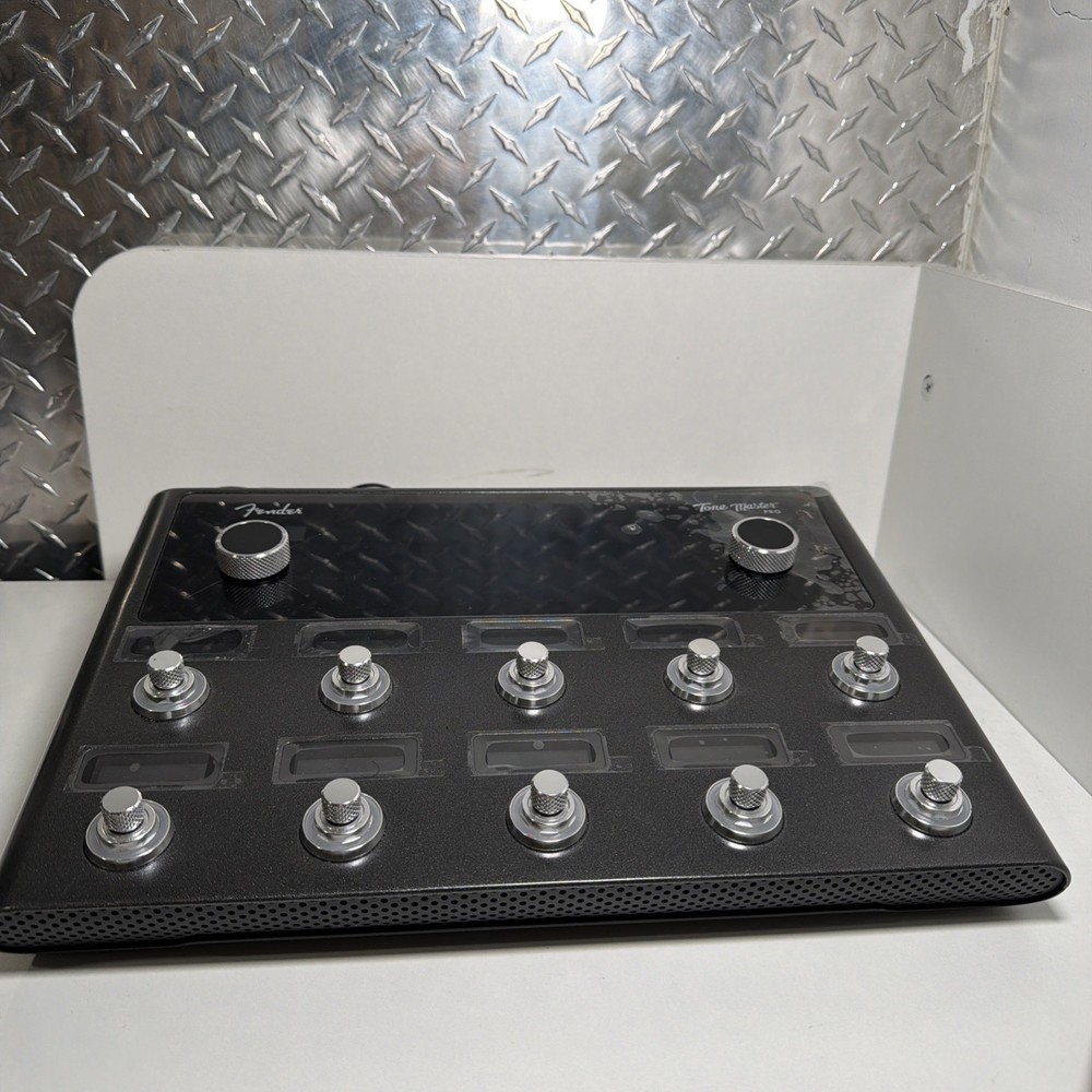 Fender Tone Master Pro Multi-Effects Guitar Workstation - Black