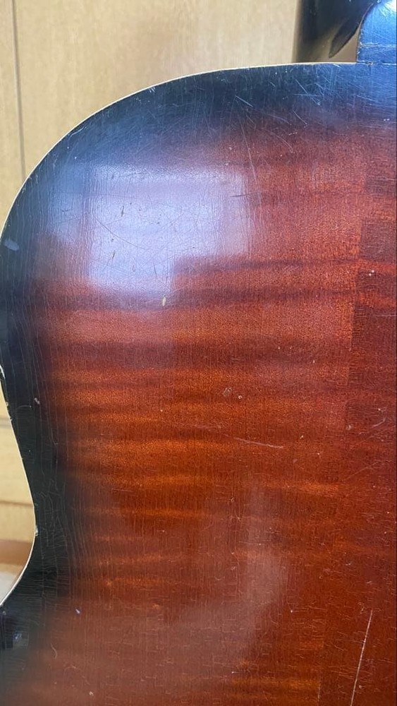 YAMAHA Dynamica acoustic guitar