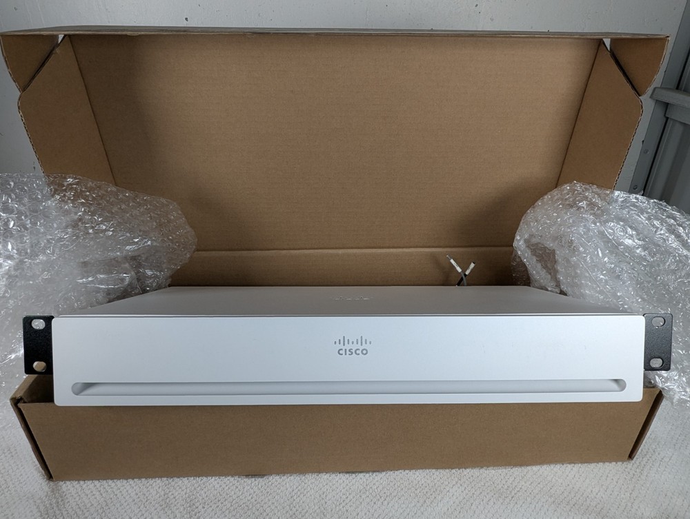 Cisco Webex Room Kit Pro Codec TTC6-13 CS-CODEC-PRO-V01 Video Conferencing