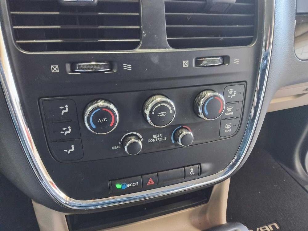 Used A/C Selector Switch fits: 2013 Dodge Caravan AC front dash mounted manual c