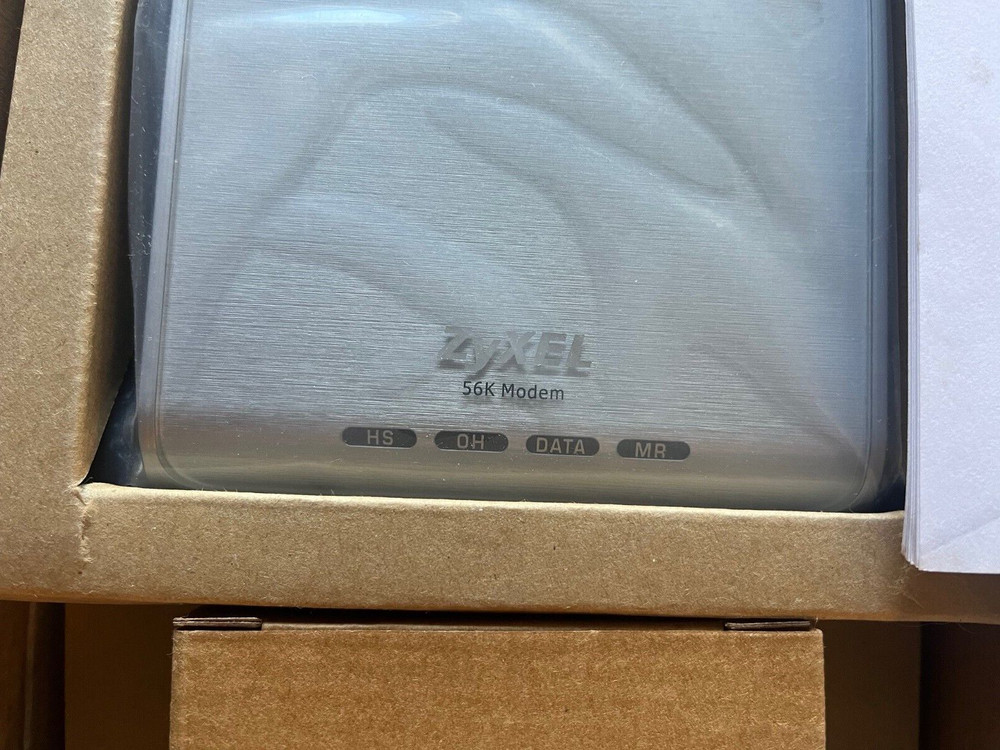 Zyxel Omni 56K COM Plus Modem NEW IN BOX Data/Fax