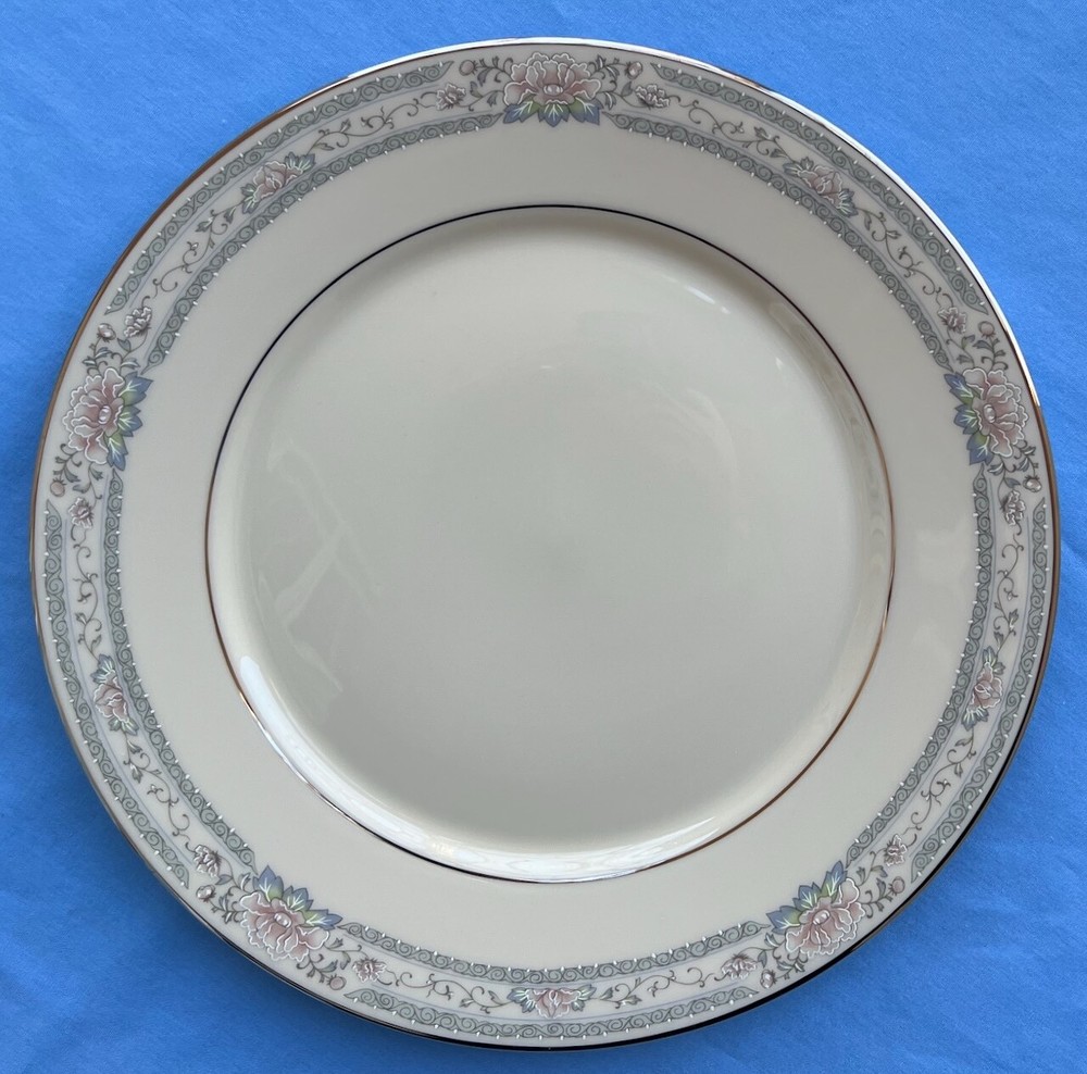 Lenox Charleston 5-Piece Place Setting USA Mint