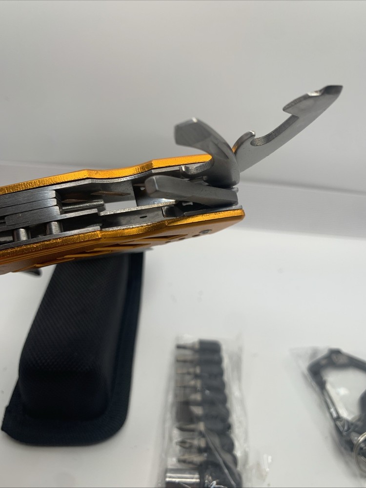 Cat 3 Piece Multi-Tool and Bit Gift Box Set - 240364