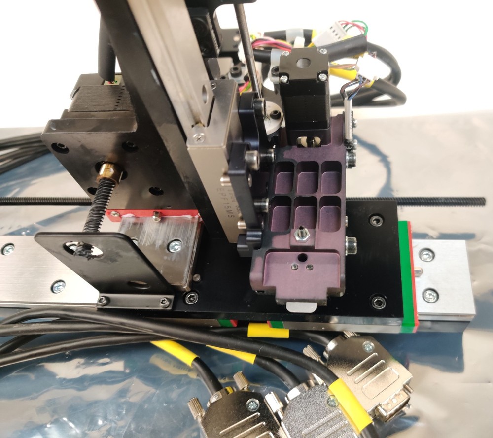 CellaVision DM9600 Analyzer Robot Gripper Unit Working