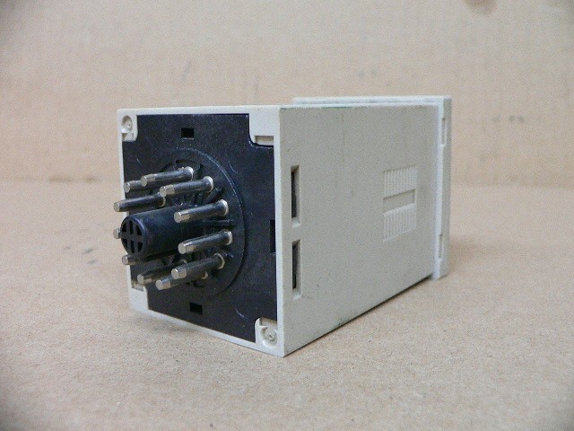 Omron H3ba On Delay 11 Pin Multi Function Timer Module (120V)