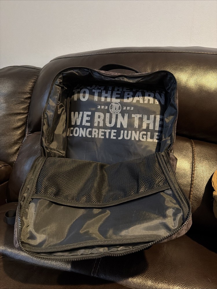 Drew Estate Barn Smoker Backpack.