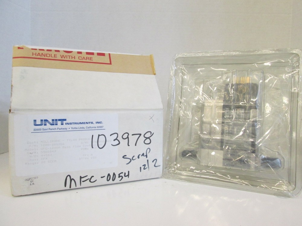 Unit UFC-1200A Mass Flow Controller, Gas- CF4, Range- 20 SCCM, Used