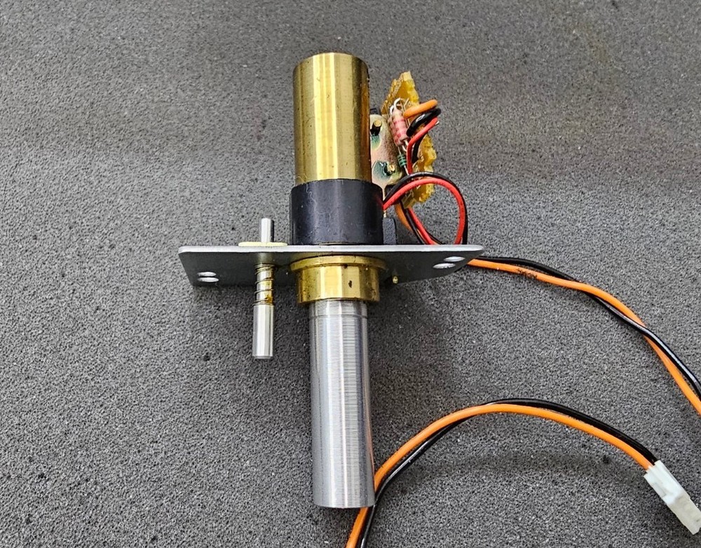 Technics sl1200, sl1210 Mk5. Target Light in Excellent condition