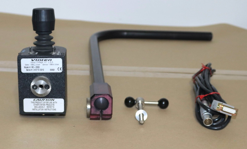 Vinten MC-2000 Robotic Controller Motorized Rotate Head.with handle, Data wire