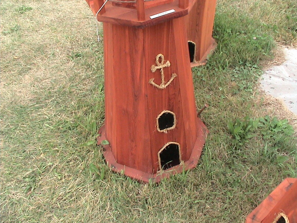 DIY Wood Lighthouse Woodworking Plans Project