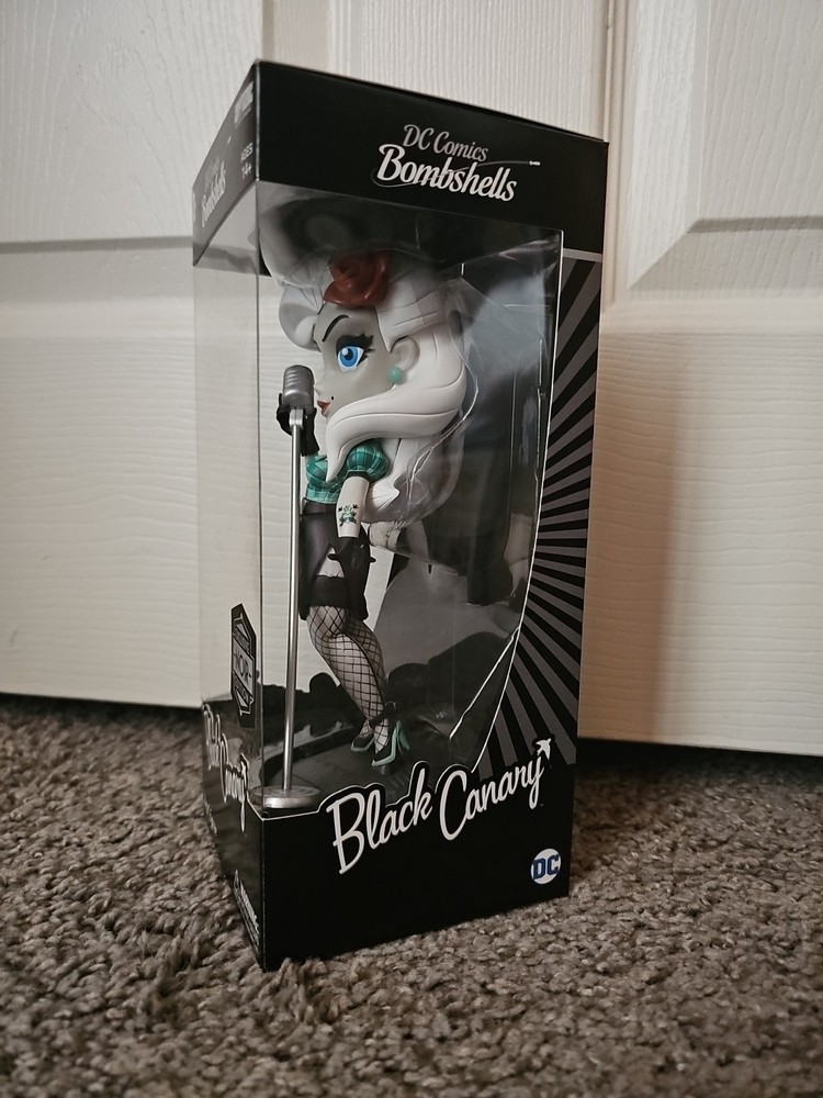 DC Comics Bombshells Black Canary Exclusive Noir Edition!