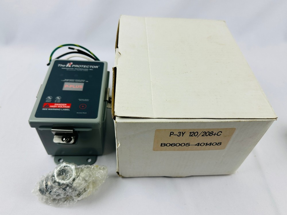 Innovative Technology P-PLUS P-3Y 120/208+C Surge Protector