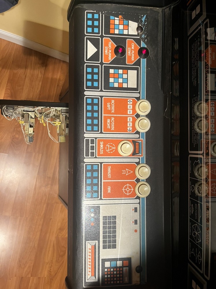 Vintage Atari Asteroids Deluxe Arcade Machine Rare