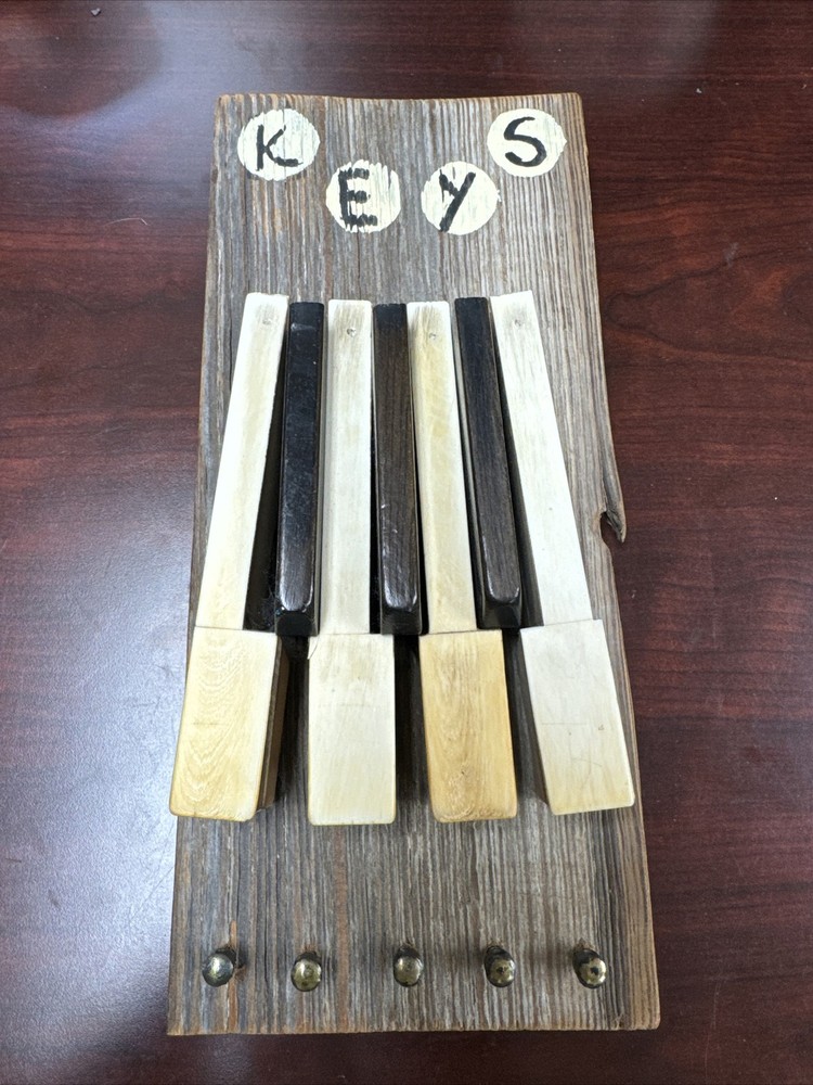 Hand Crafted Key Holder From Piano keys