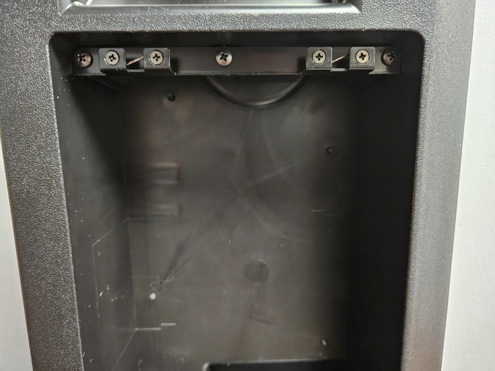 Yamaha STAGEPAS 300 Portable PA System Single Speaker & Diagram Panel Only