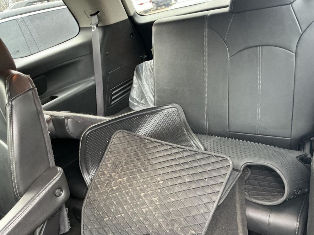 ACADIA 2015 Glove Box 4975277