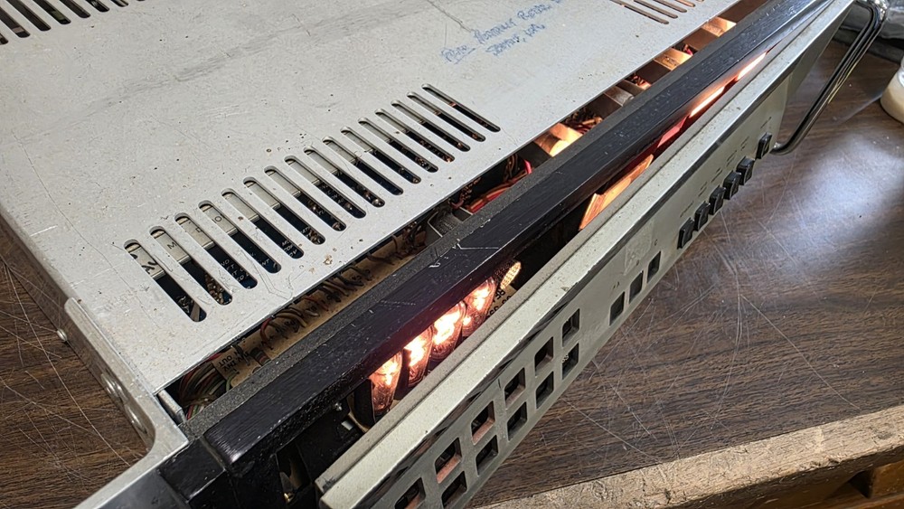 Heathkit AJ-1510 Digital FM Tuner