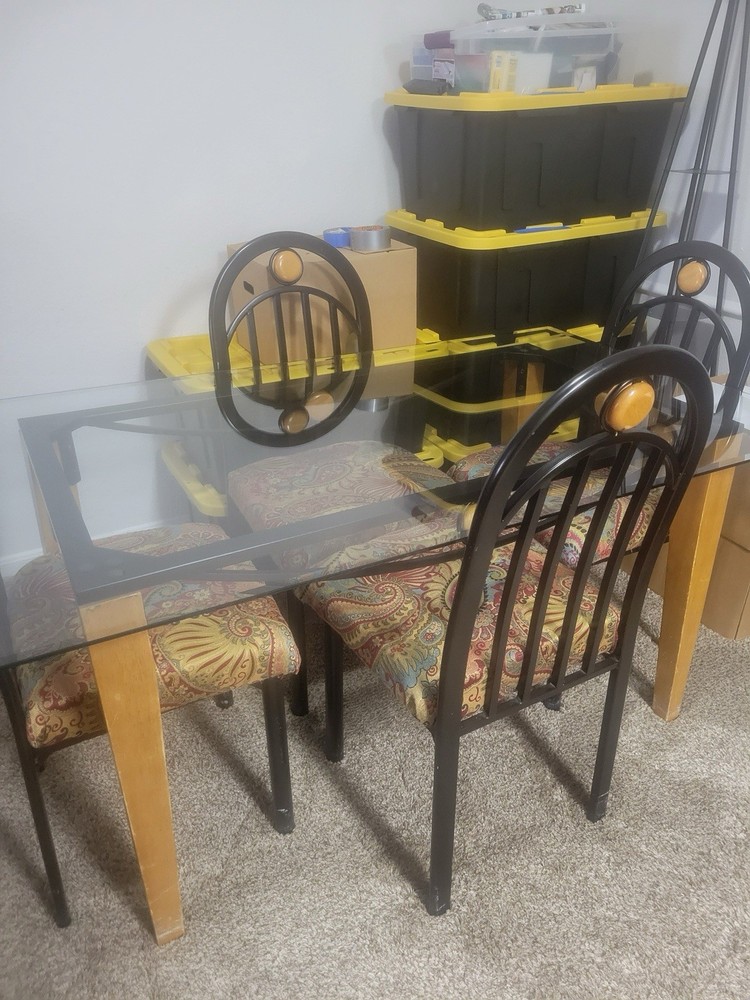 Dining Table and Chair Set