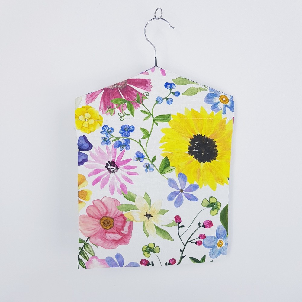 Peg Bag Handmade White Bright Floral Pattern Lined Laundry Clothes Peg Holder