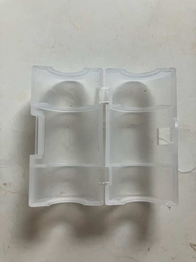 AA to C Battery Adapter Converter Case