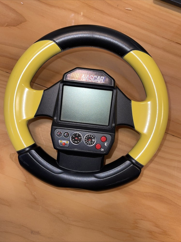 NASCAR High Speed Run Tilt LCD Handheld Electronic Video Game Techno Source
