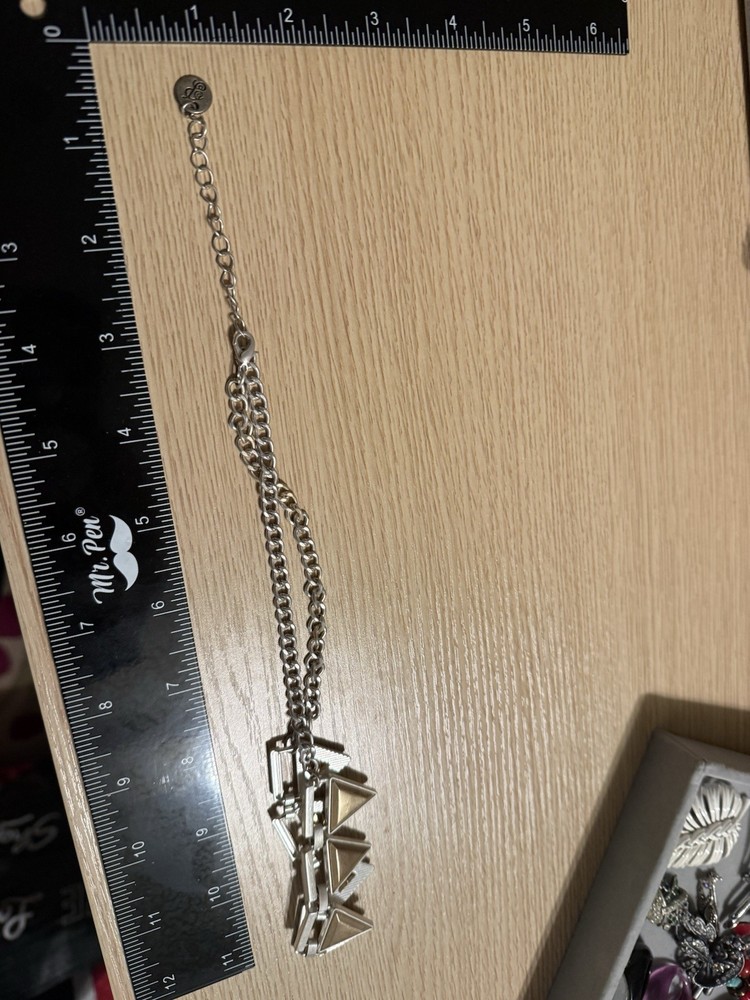 Plunder Vintage Silver Tone Triangle Necklace