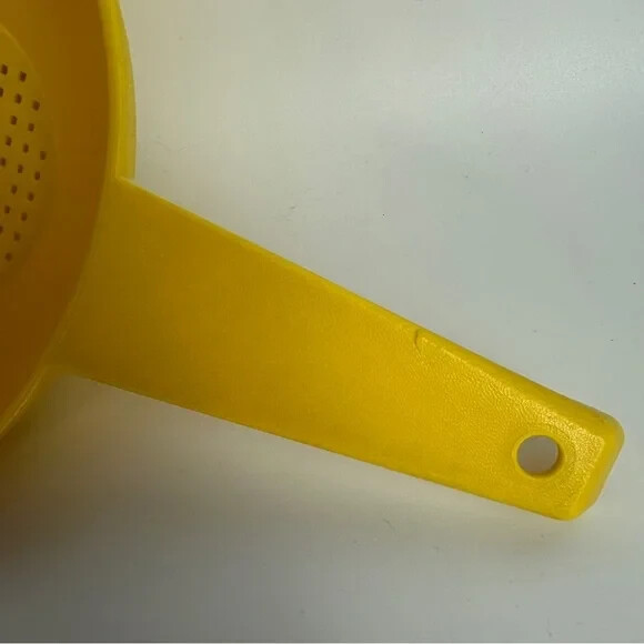 VTG Tupperware Yellow Small Handled Colander Strainer