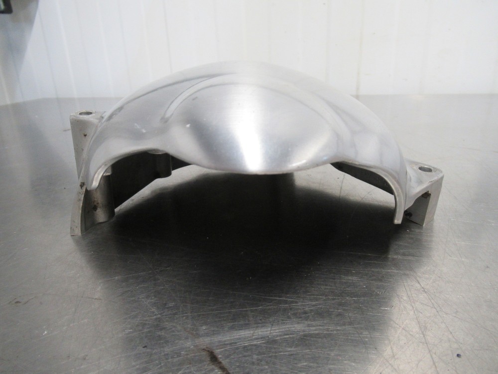 EB986 2007 07 TRIUMPH THRUXTON 900 PRIMARY SPROCKET COVER