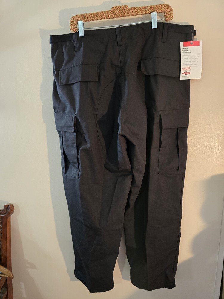 NWT Unisex Tru Spec XL Short Black Zip Multi Purpose Tactical Pants Adjustable