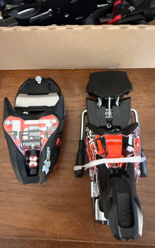Marker XComp 12 Black/Flo Red Ski Bindings 2021 6820U1MS