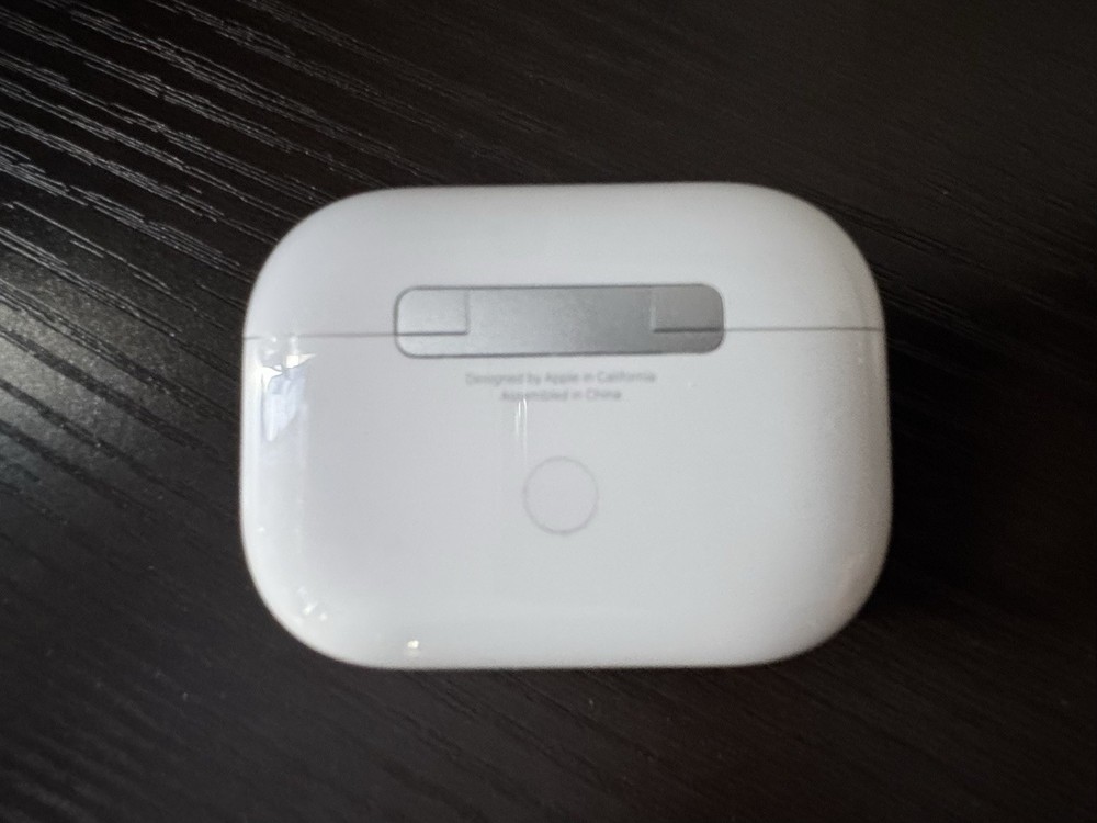 Apple AirPods Pro (1st Generation - A2190) Charging Case Only