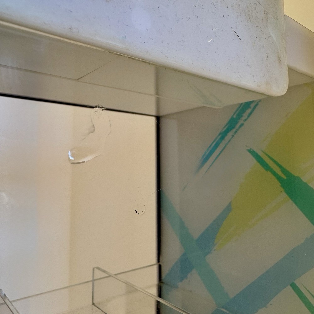 Sugar Daddy Bar BV7200 Acrylic Counter Display Case