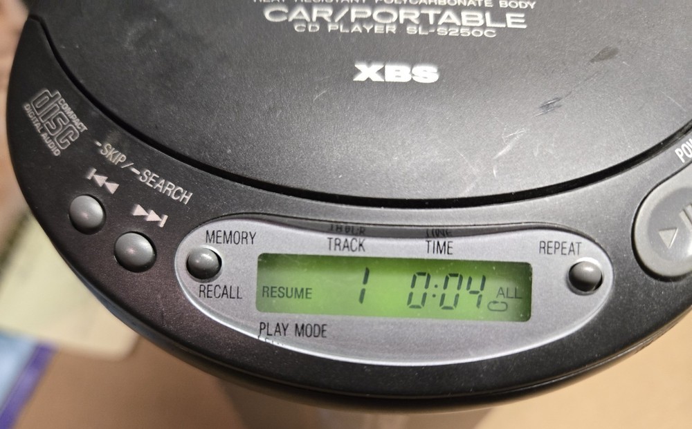 Panasonic MASH Portable CD Player SL-S250C Tested Works