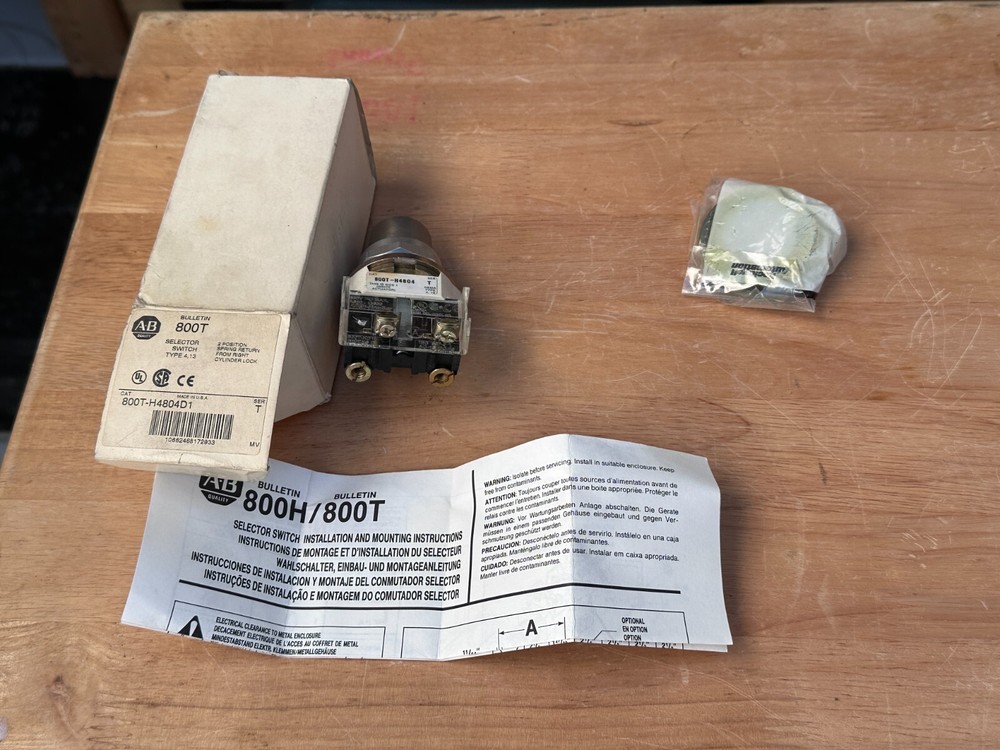AB 800T-H4804D1 Selector Switch - NOTE WHAT IS INCLUDED