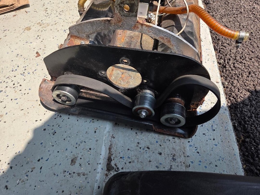 BRASH BASE ASSY FOR TORNADO SCRUBBER 99685 -- READ DESCRIPTION