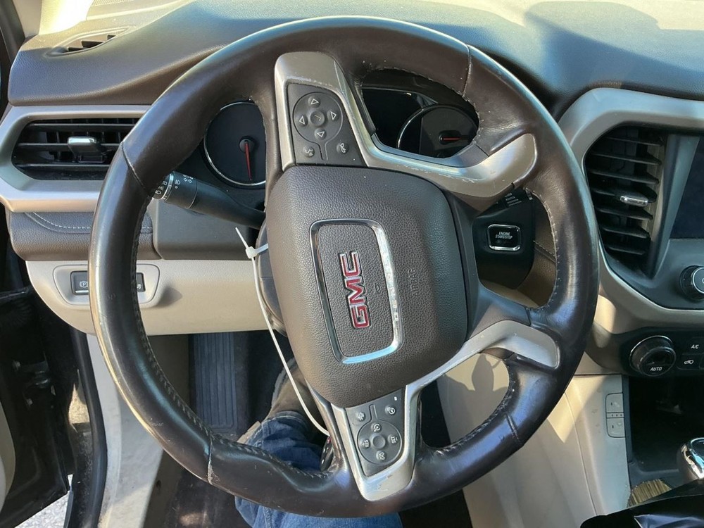 ACADIA 2017 Glove Box 4996024