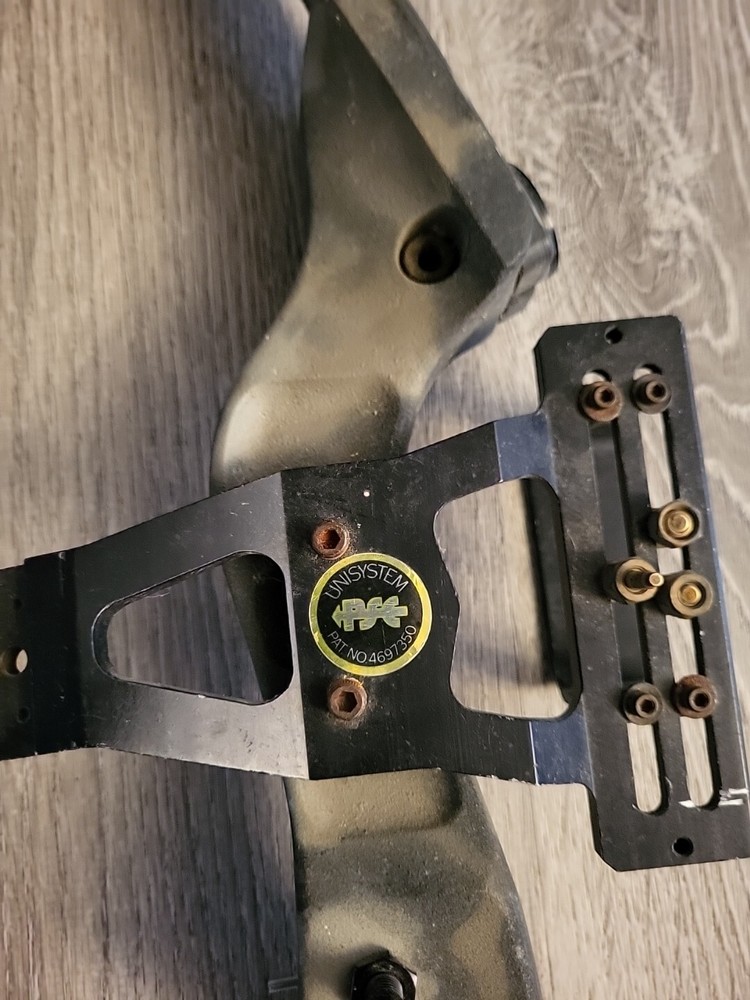 Beartooth Hunter Alpine Series Compound Bow