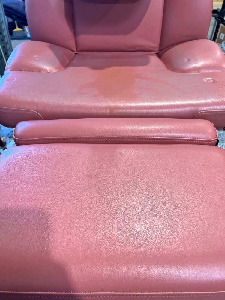 Ritter 75 Evolution Model 119-014 Exam Chair w/ Stirrups