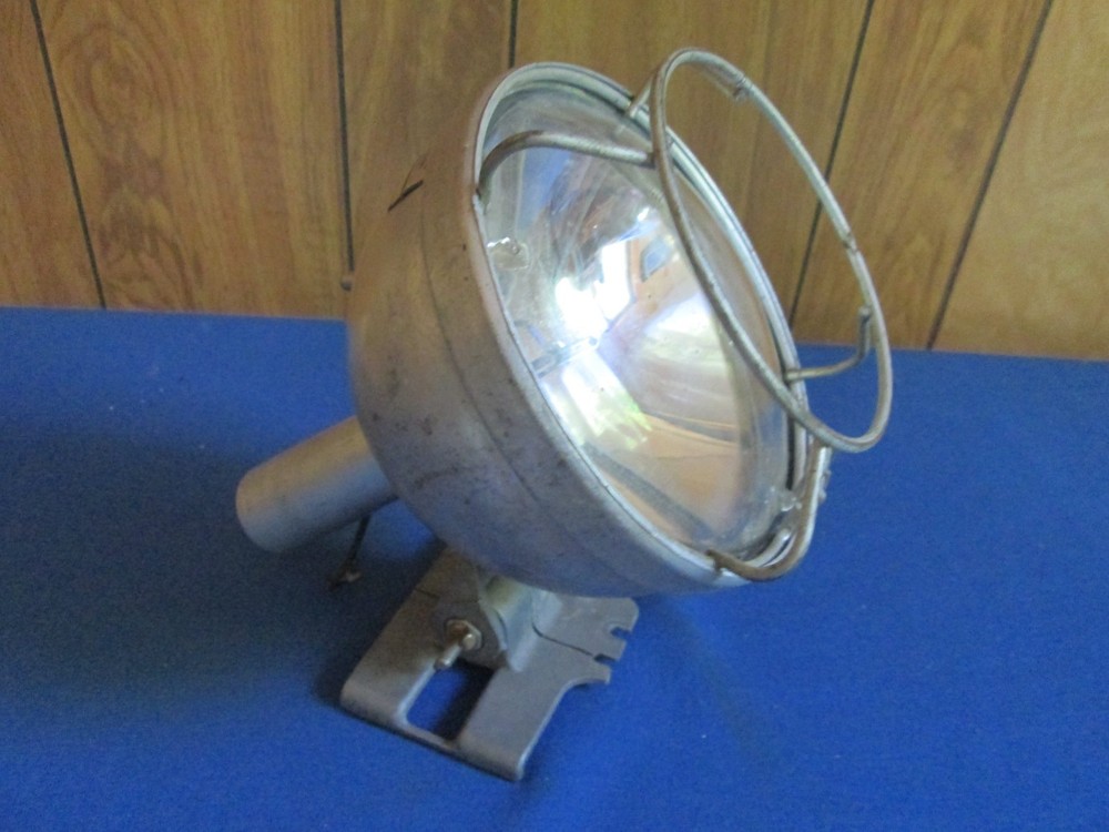 Vintage KIDDE CARPENTER Emergency Lighting Lamp Light