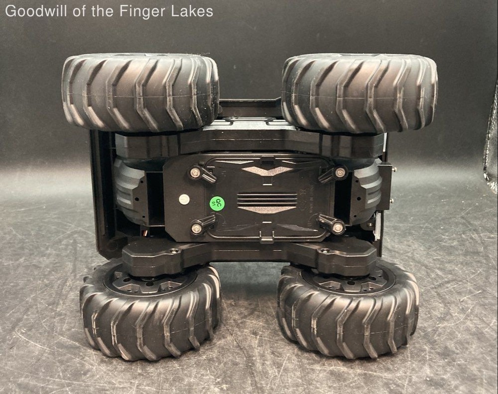 amphibious RC car UNTESTED
