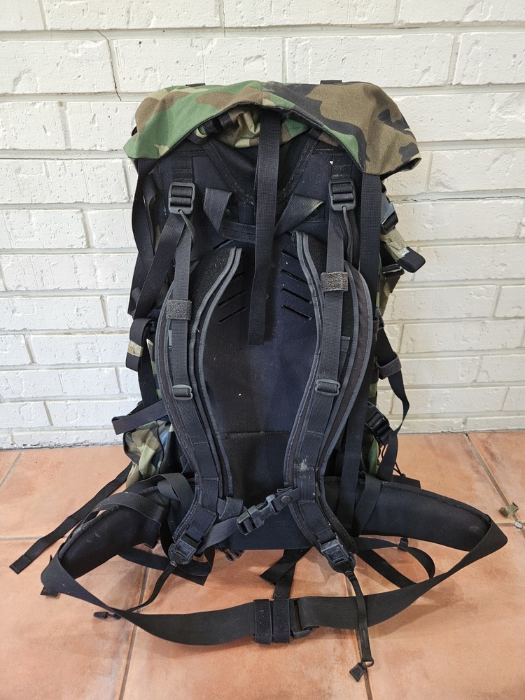 Gregory SPEAR UM21 BackPack/RuckSack M81 & 5 Gregory Black Compression Bags.