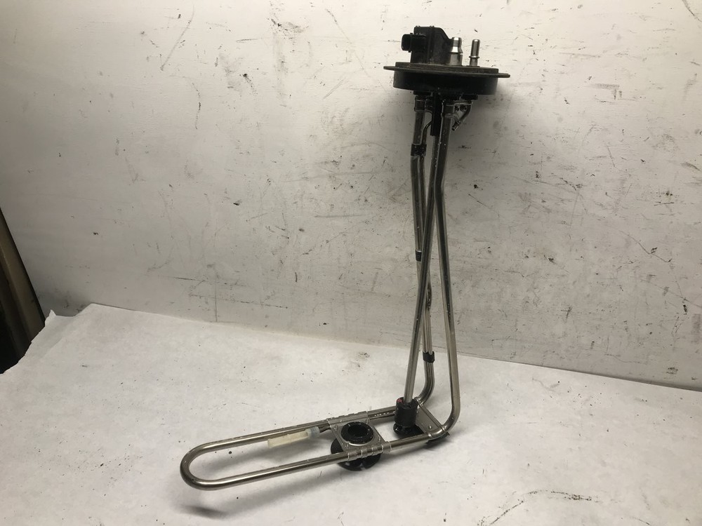 Freightliner CASCADIA DEF Sensor - Used | P/N 0433656000