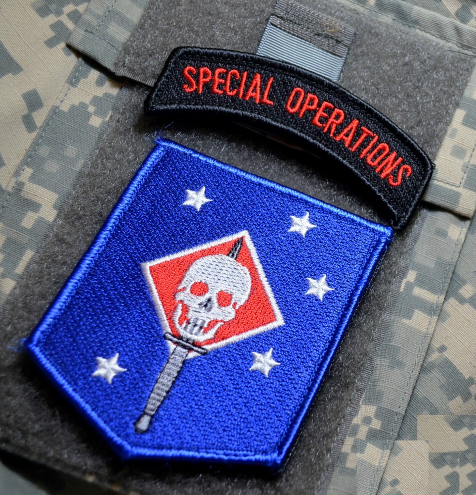 MARFORCOM JOINT SPECIAL OPS TASK FORCE vêlkrö 2-PC: PARAMARINE RAIDERS + US FLAG