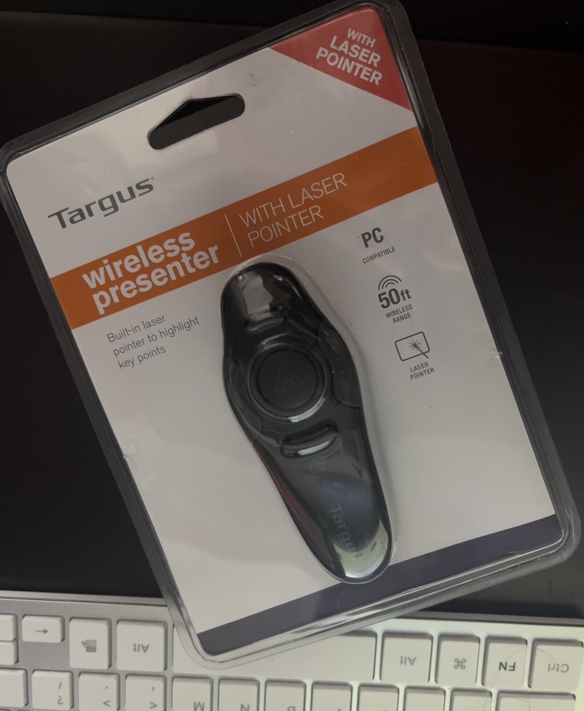 Targus Wireless USB Presenter with Laser Pointer - AMP16US